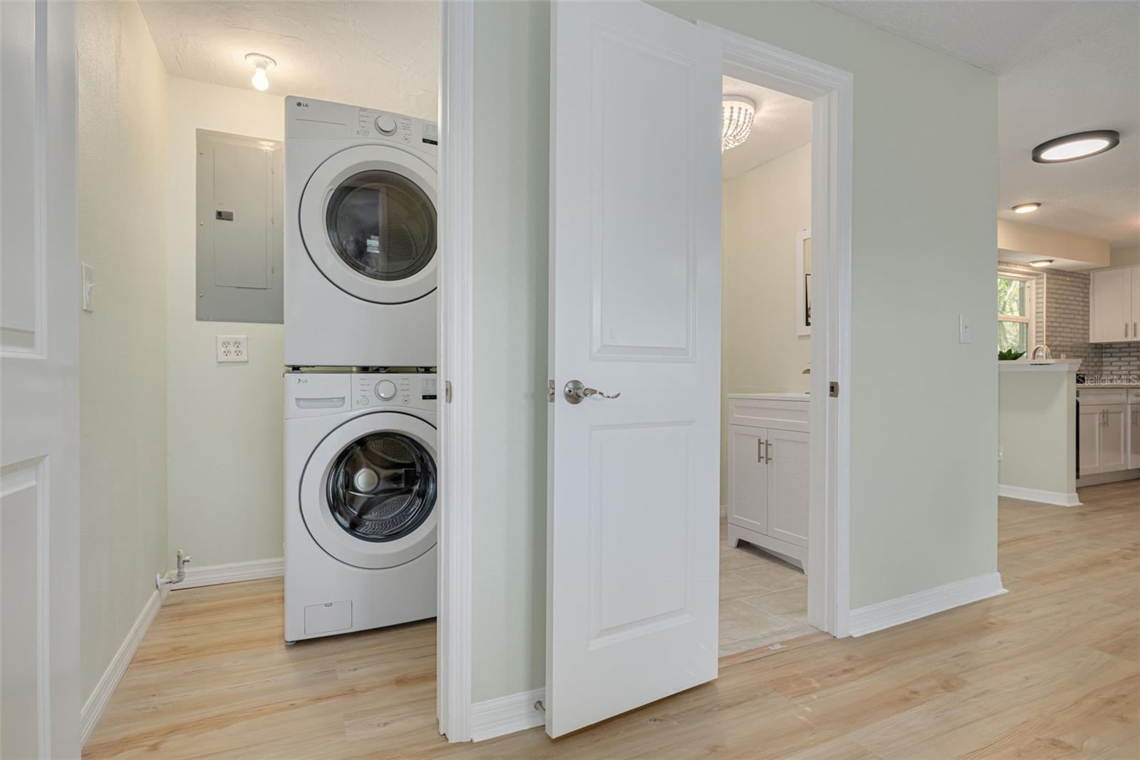 DUNEDIN ISLES COUNTRY CLUB SEC A - Residential