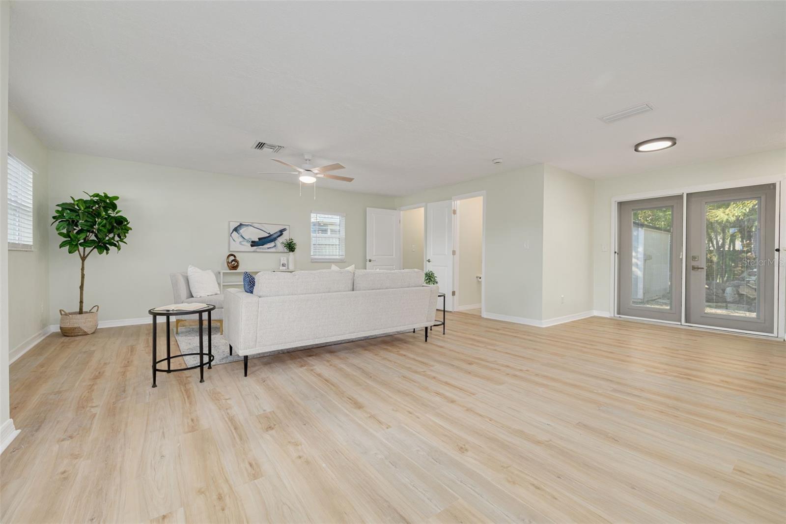 DUNEDIN ISLES COUNTRY CLUB SEC A - Residential