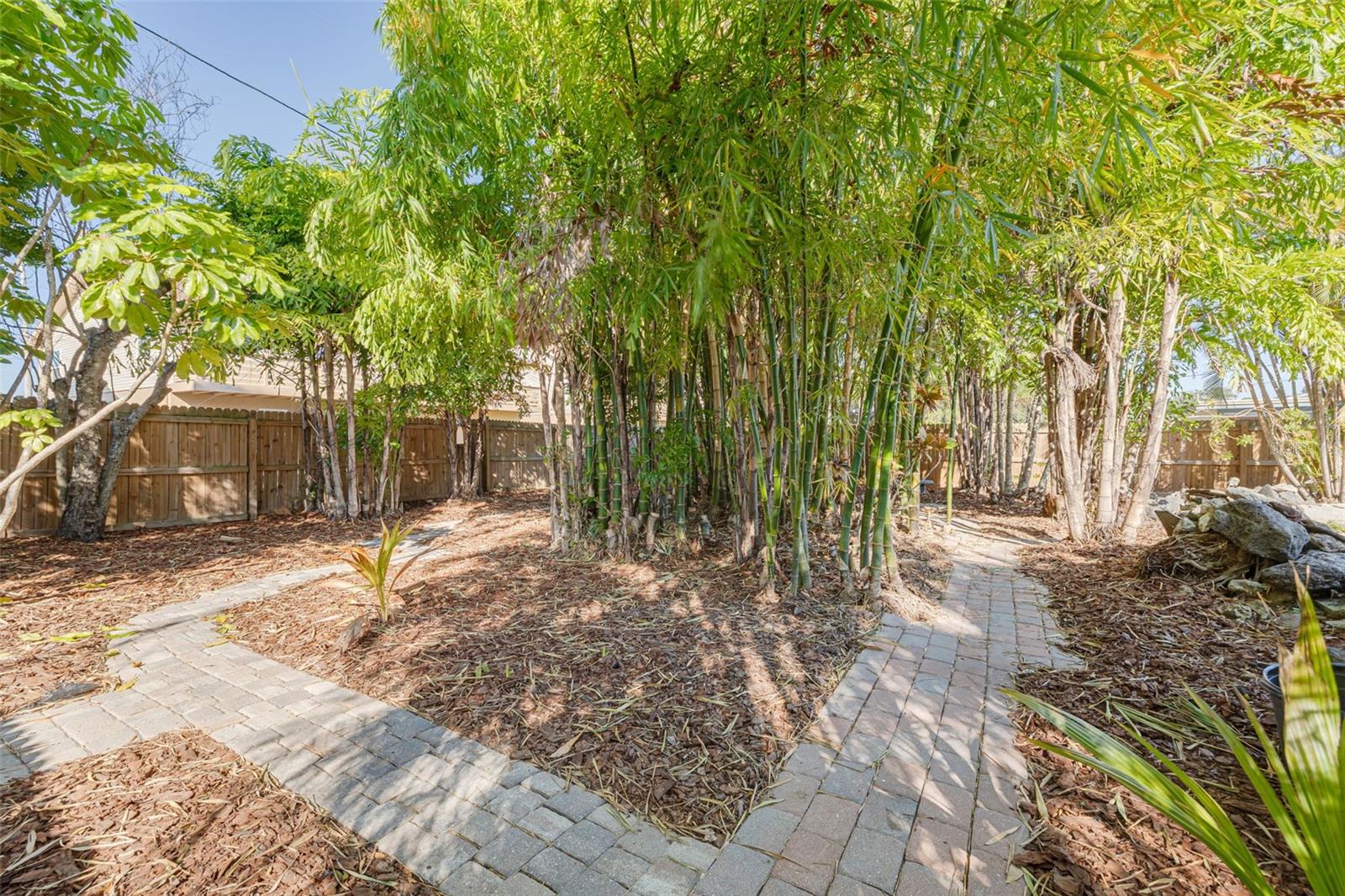 DUNEDIN ISLES COUNTRY CLUB SEC A - Residential