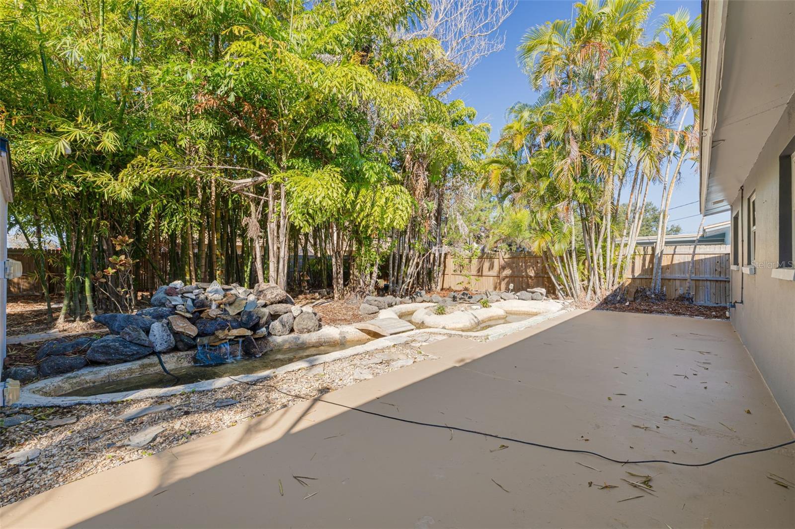 DUNEDIN ISLES COUNTRY CLUB SEC A - Residential