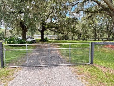 Tiny photo for 11105 N Us Highway 27, Ocala, FL 34482 (MLS # OM707102)