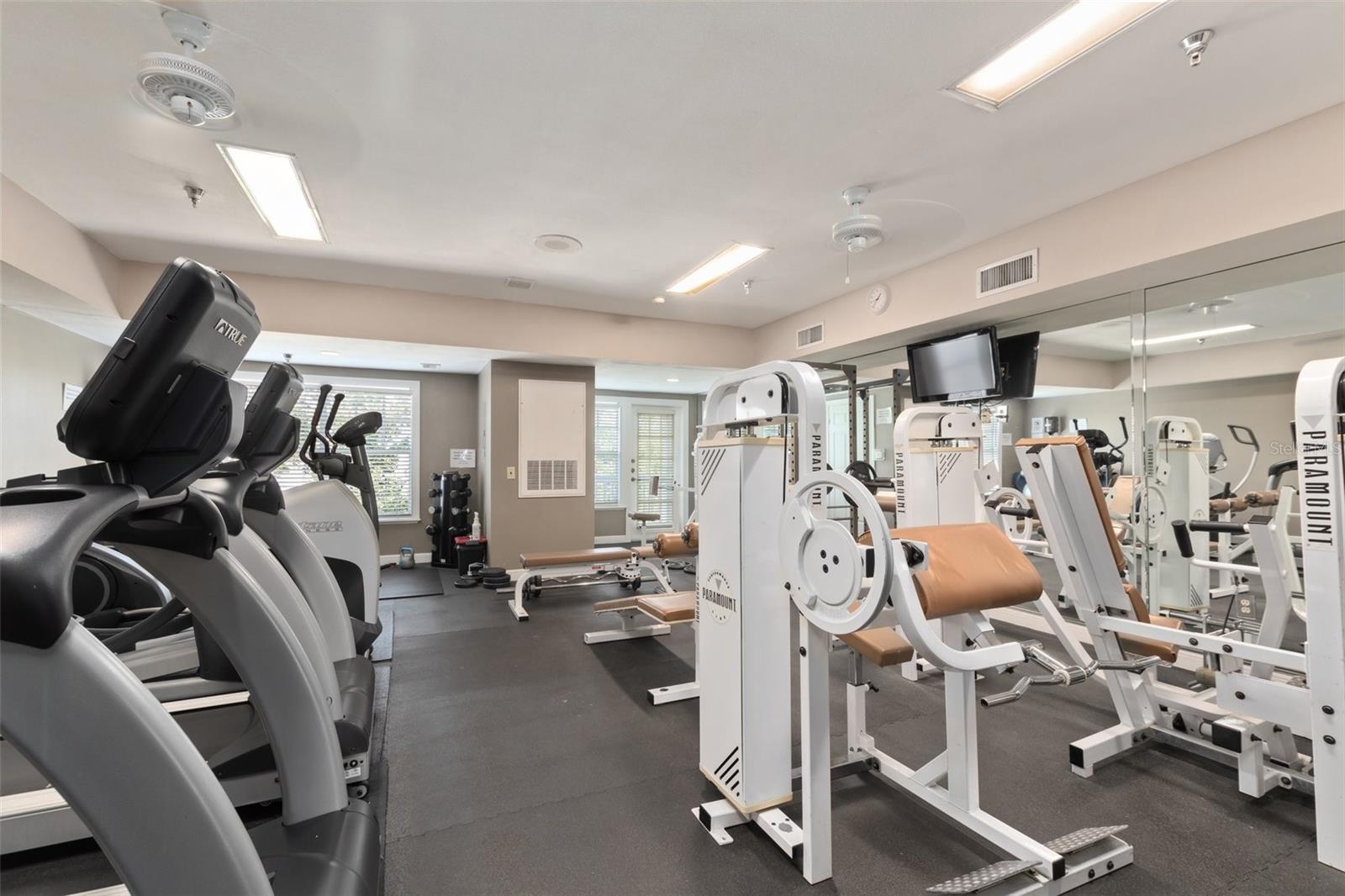 HYDE PARK WALK A CONDO - Residential