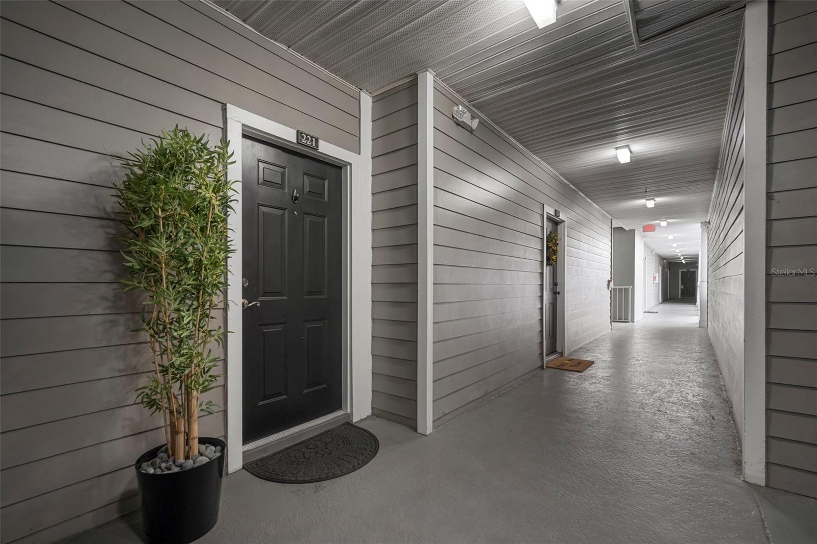 HYDE PARK WALK A CONDO - Residential