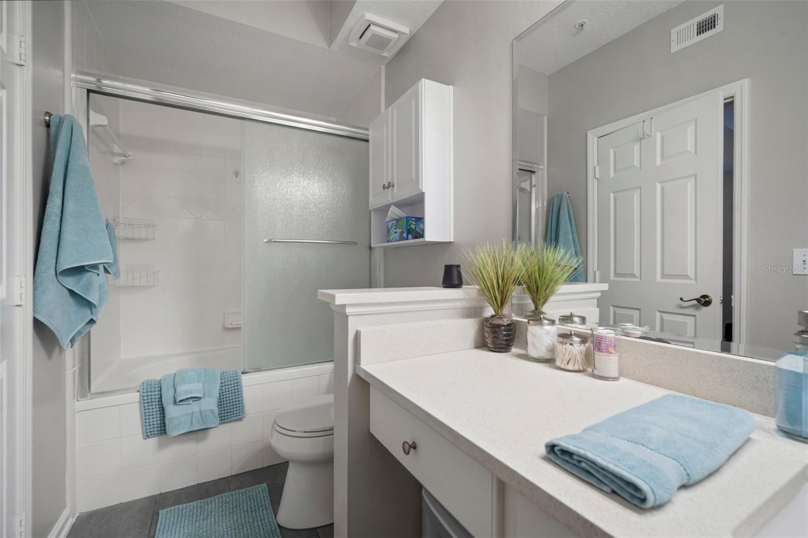 HYDE PARK WALK A CONDO - Residential