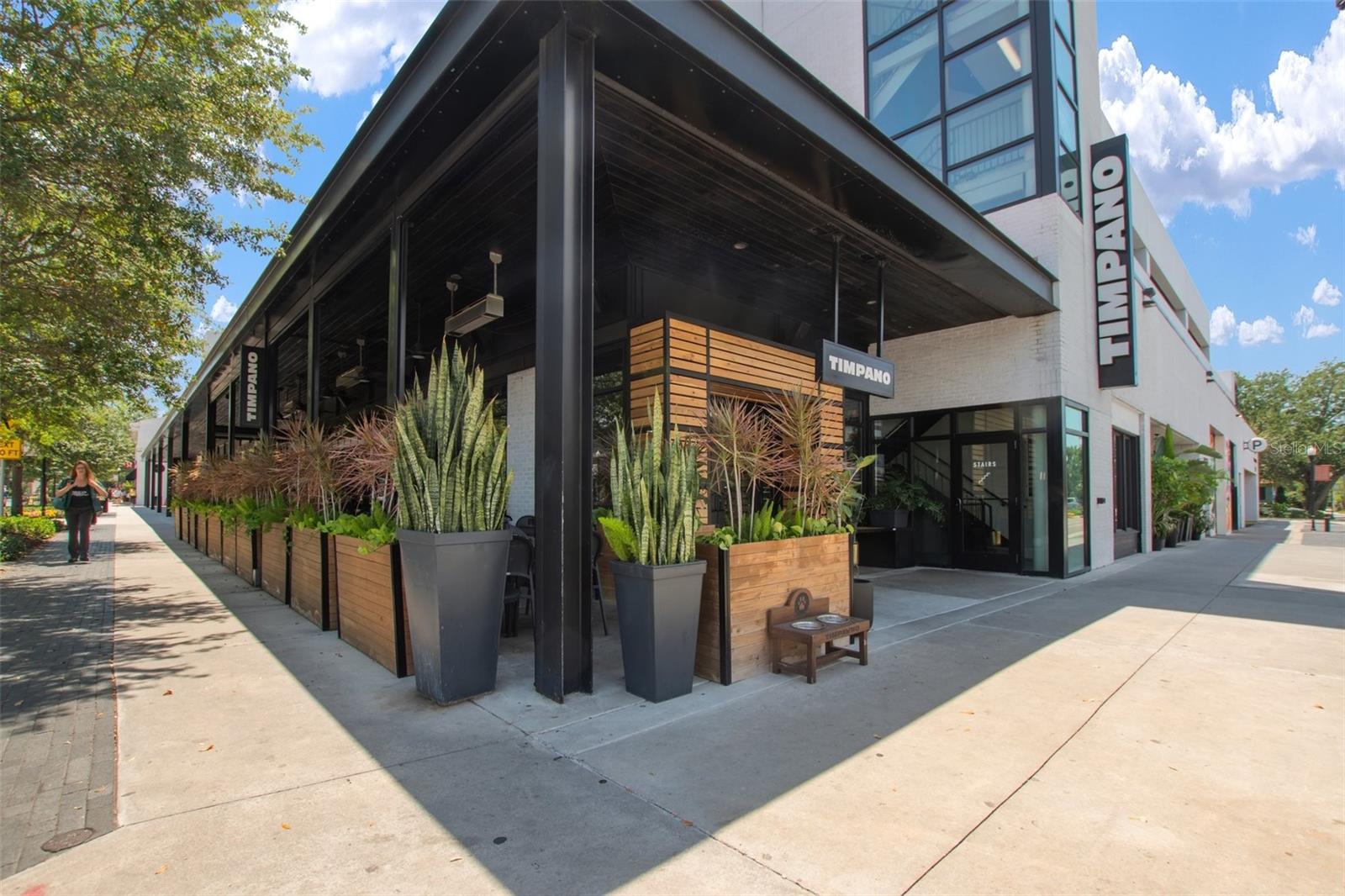 HYDE PARK WALK A CONDO - Residential