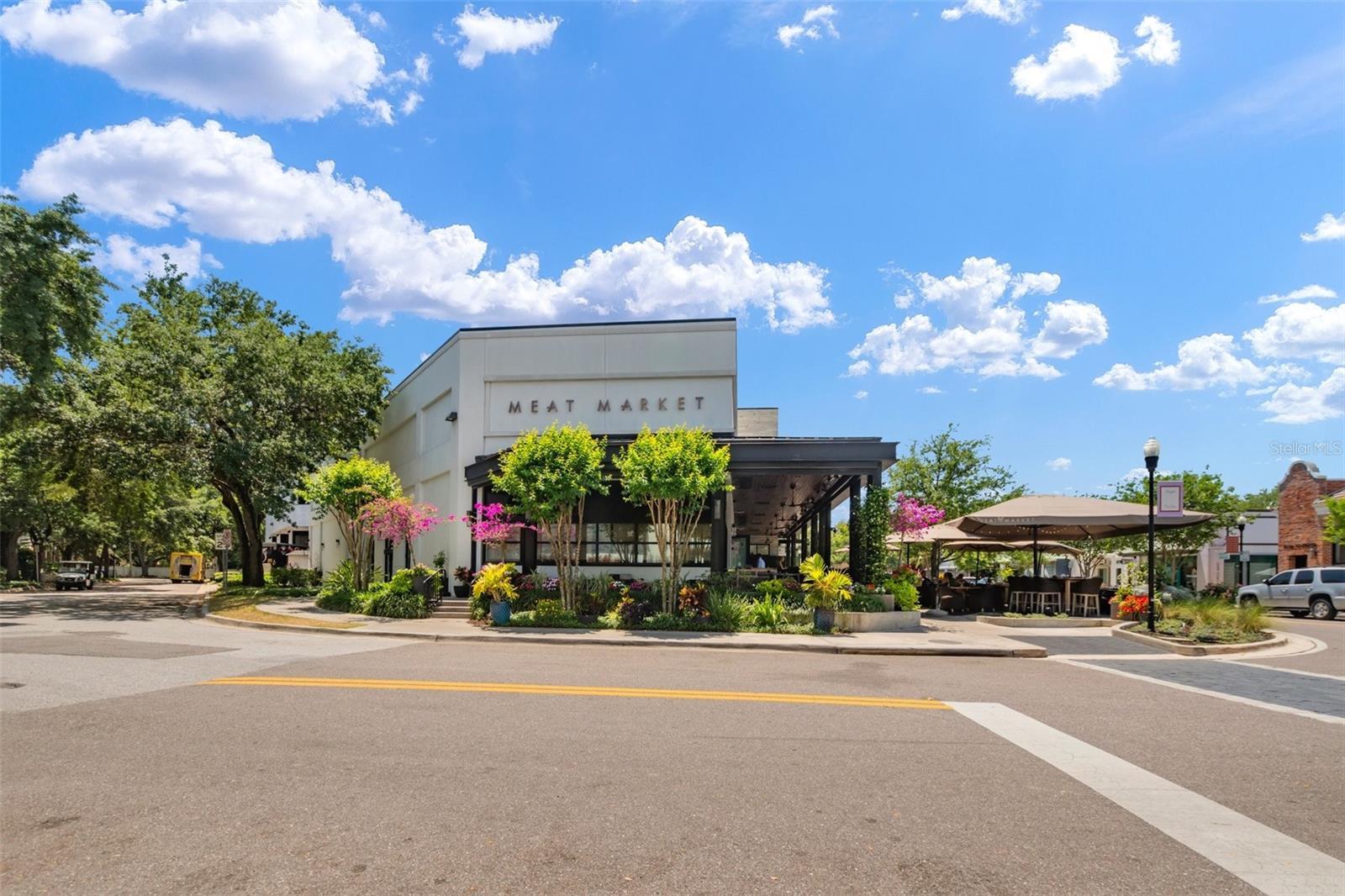 HYDE PARK WALK A CONDO - Residential