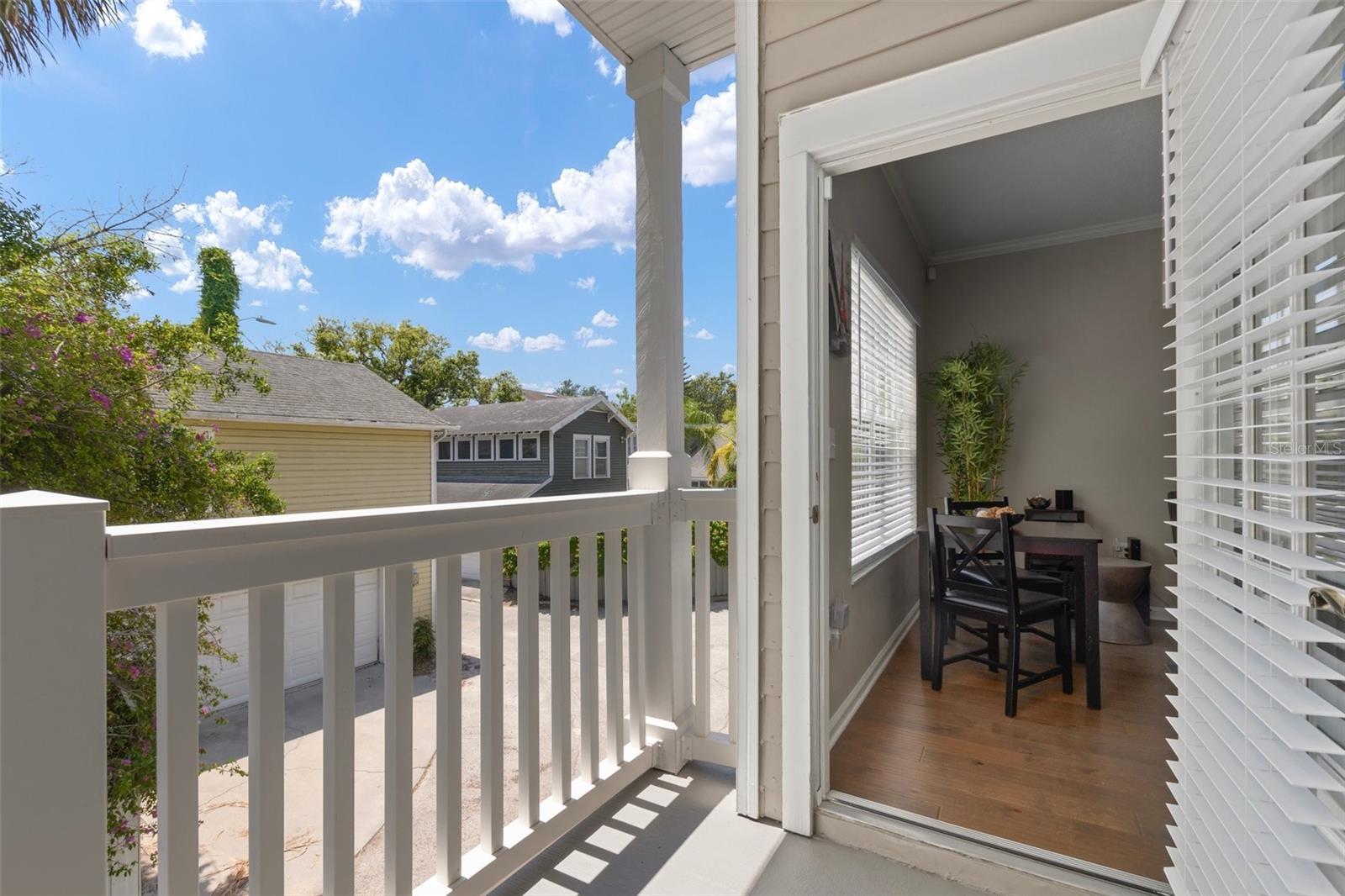 HYDE PARK WALK A CONDO - Residential