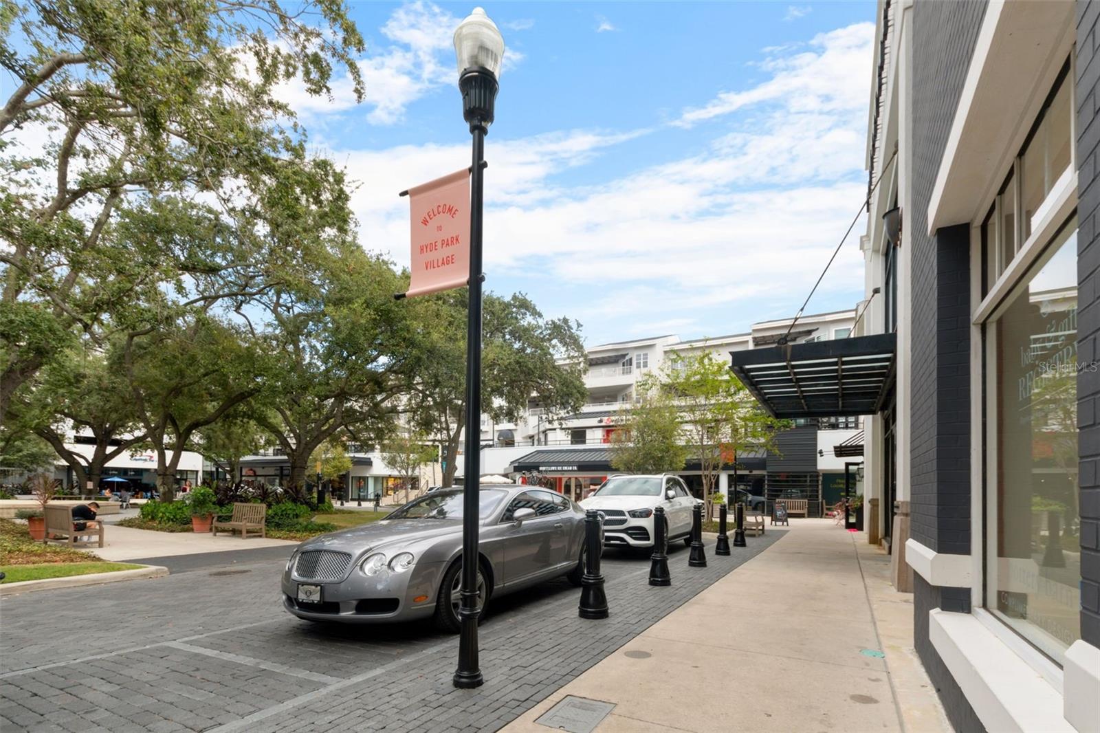 HYDE PARK WALK A CONDO - Residential