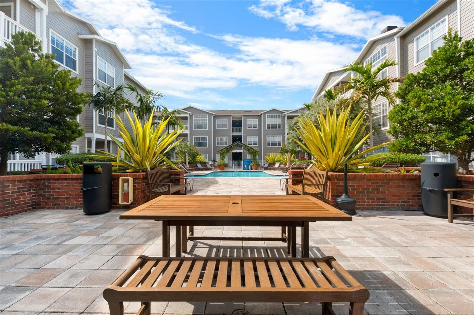 HYDE PARK WALK A CONDO - Residential