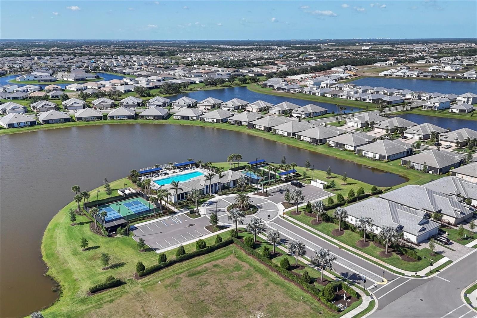 SWEETWATER AT LAKEWOOD RANCH PH I & II - Residential