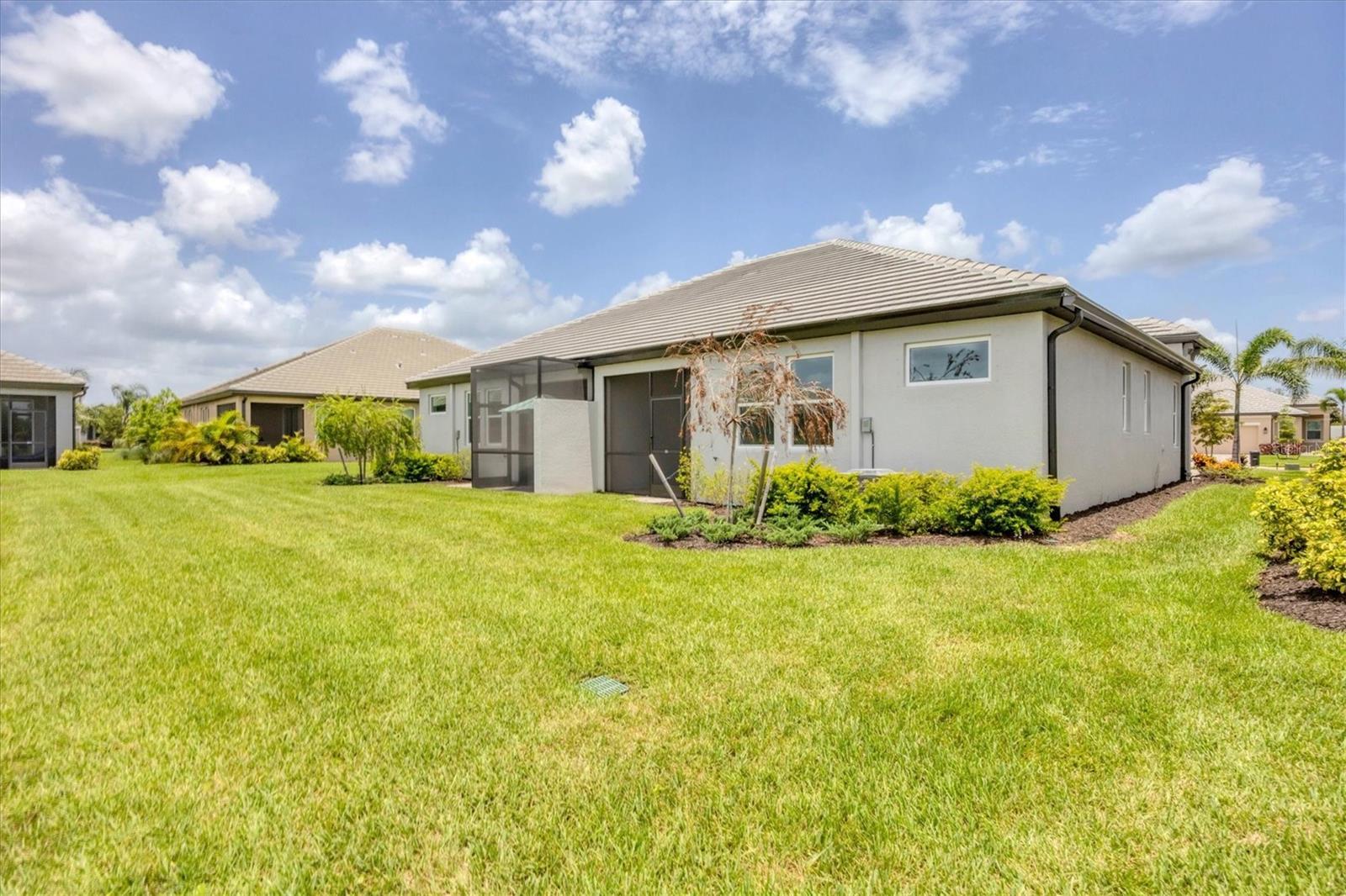 SWEETWATER AT LAKEWOOD RANCH PH I & II - Residential