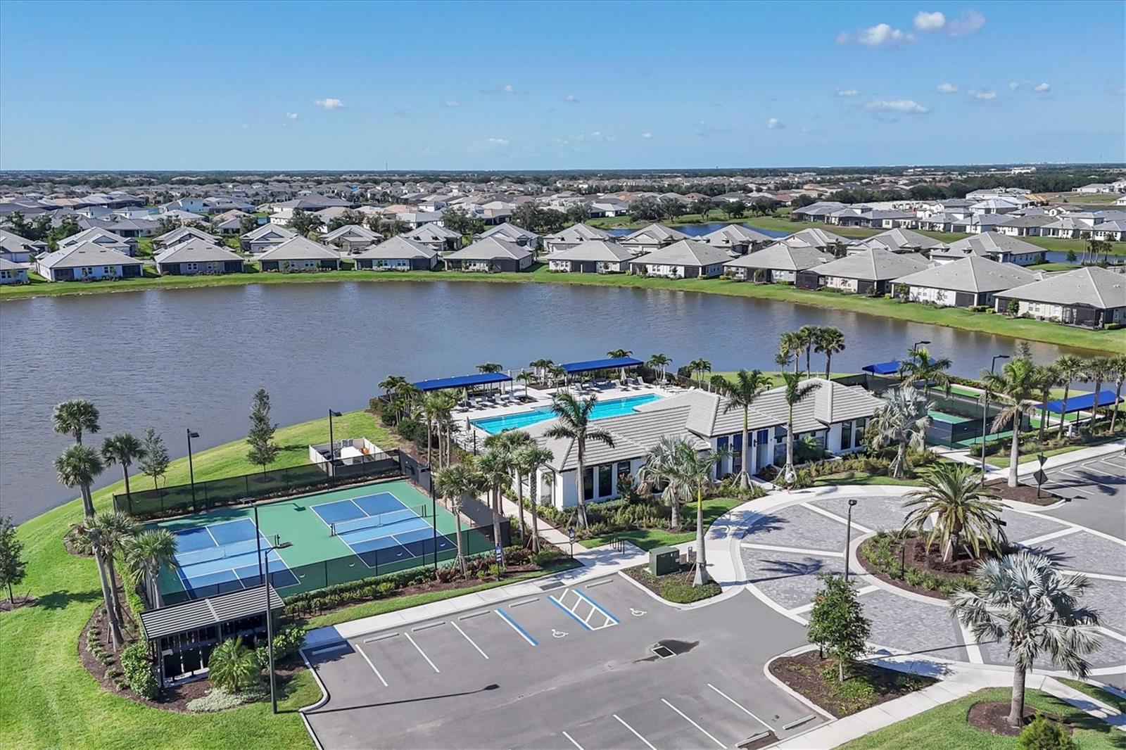 SWEETWATER AT LAKEWOOD RANCH PH I & II - Residential