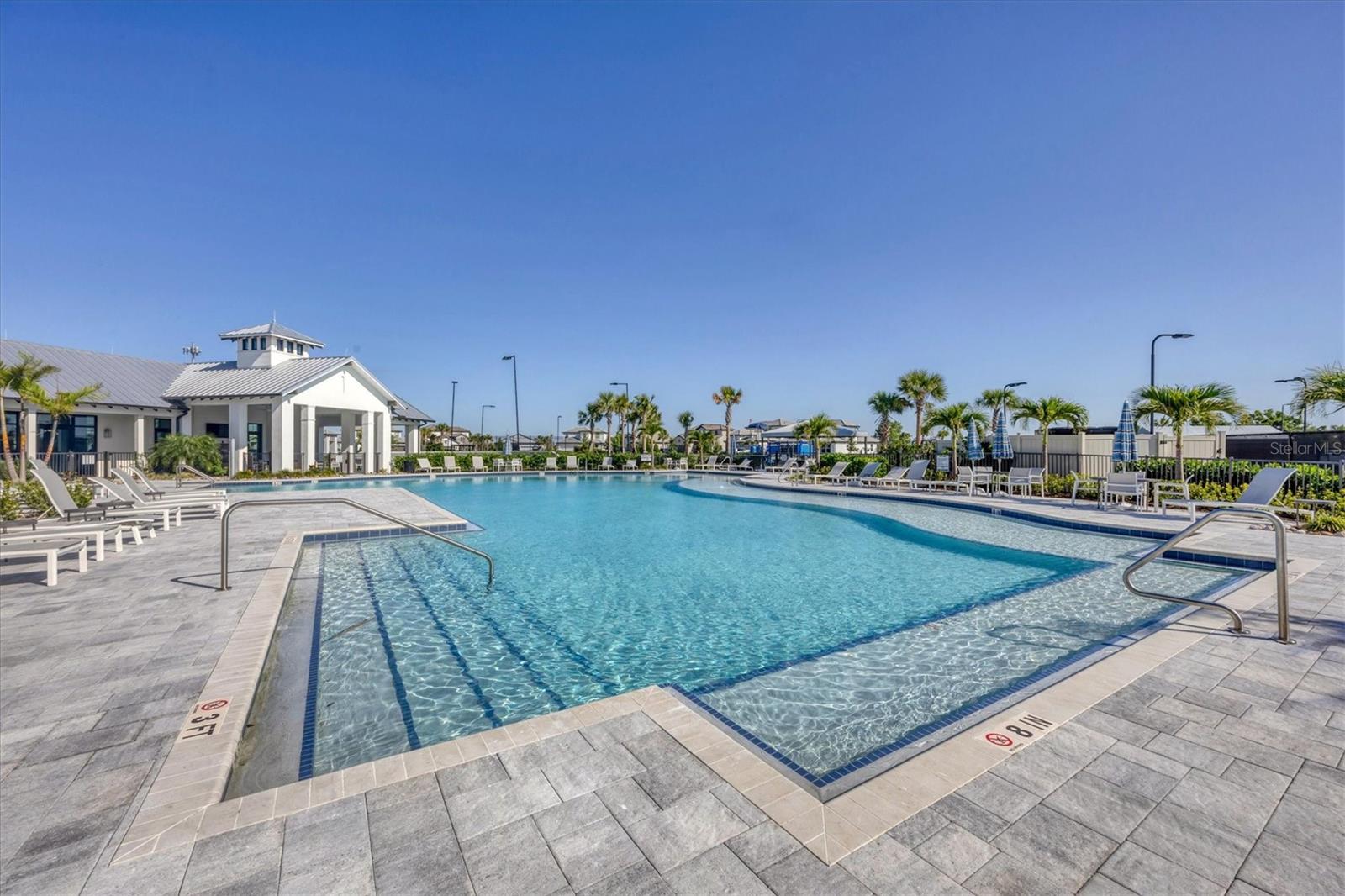 SWEETWATER AT LAKEWOOD RANCH PH I & II - Residential