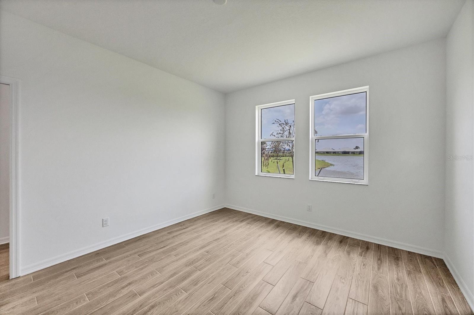 SWEETWATER AT LAKEWOOD RANCH PH I & II - Residential