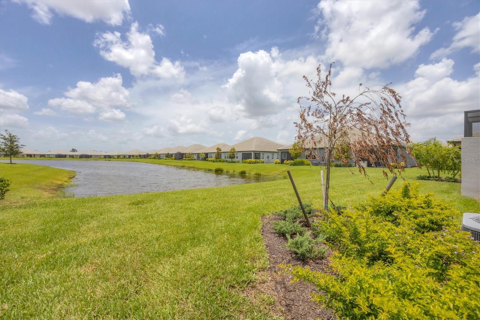 SWEETWATER AT LAKEWOOD RANCH PH I & II - Residential