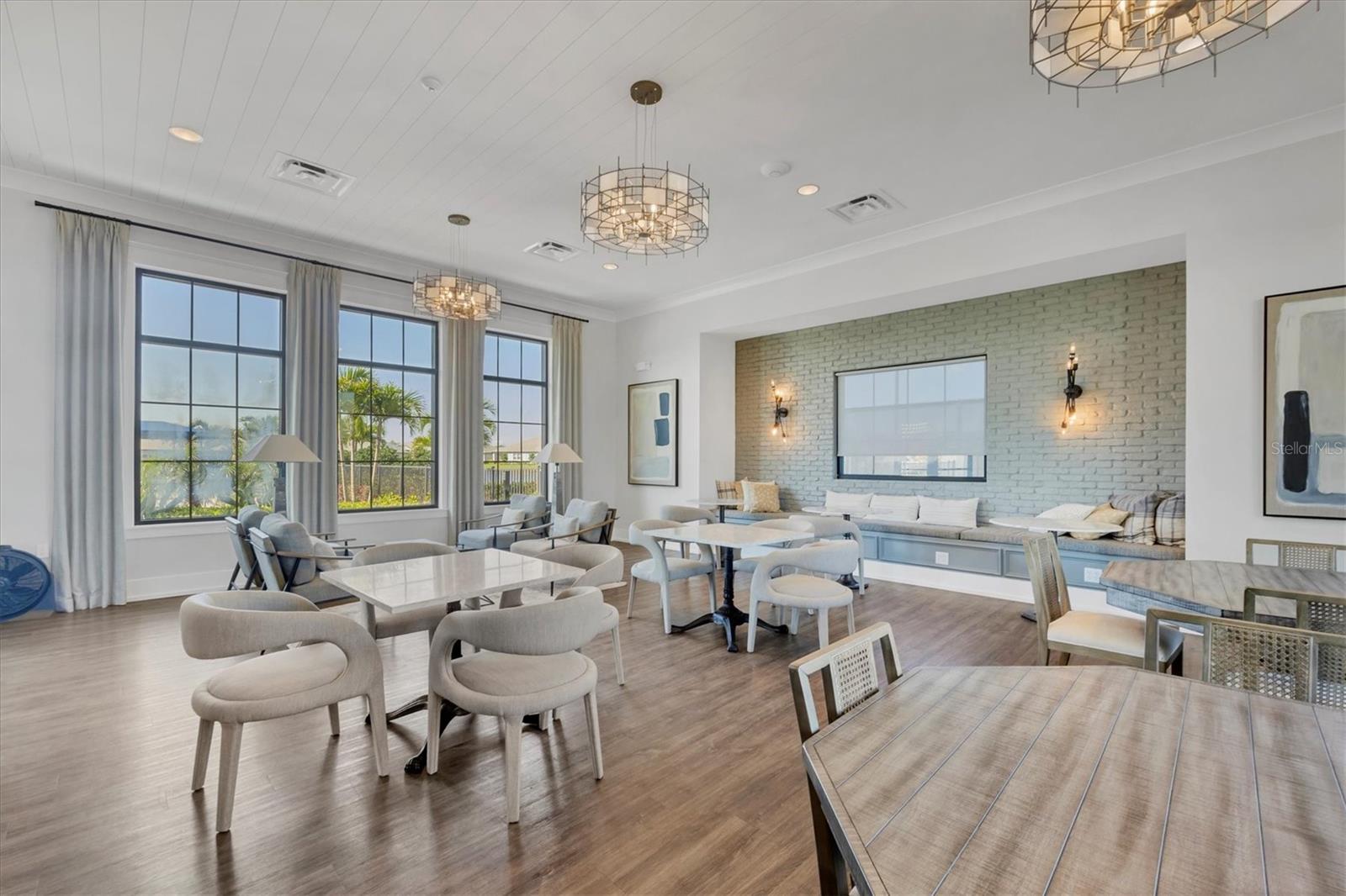 SWEETWATER AT LAKEWOOD RANCH PH I & II - Residential