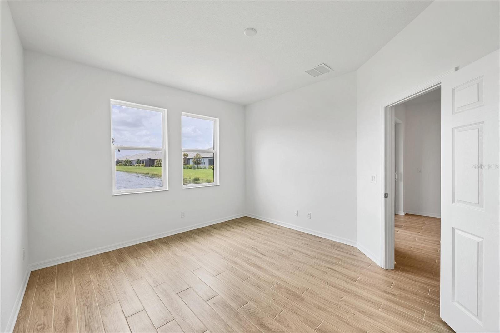 SWEETWATER AT LAKEWOOD RANCH PH I & II - Residential