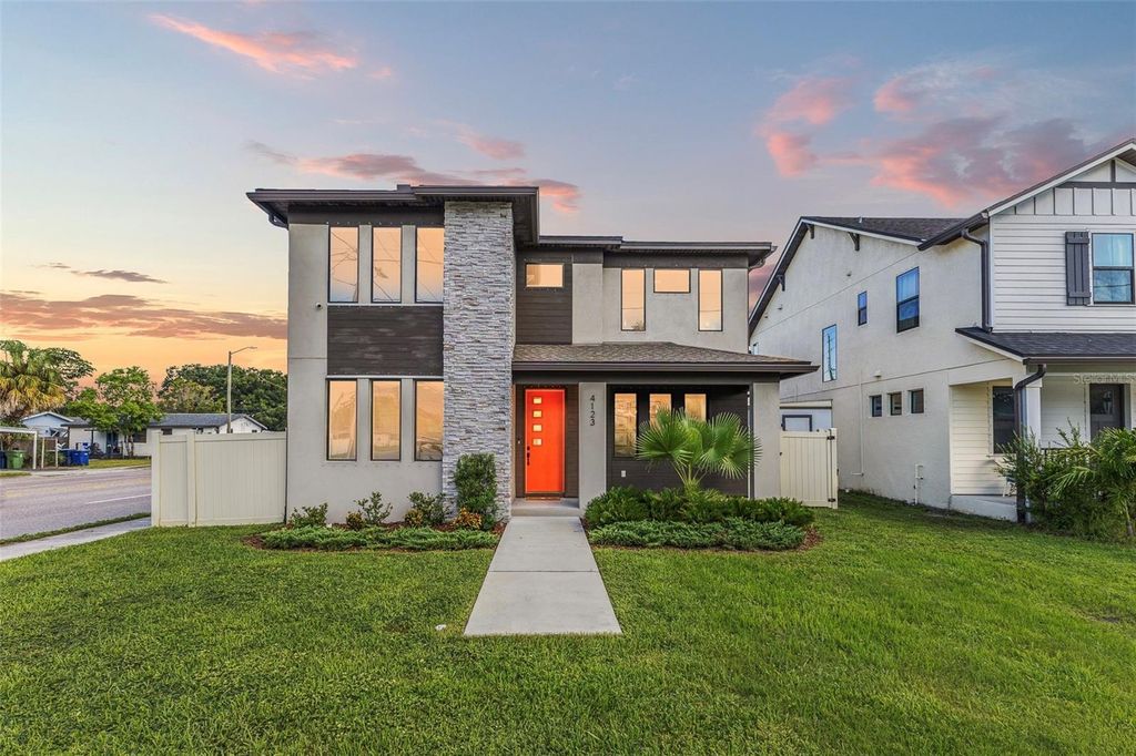 Photo of 4123 W La Salle Street, Tampa, FL 33607 (MLS # TB8422360)