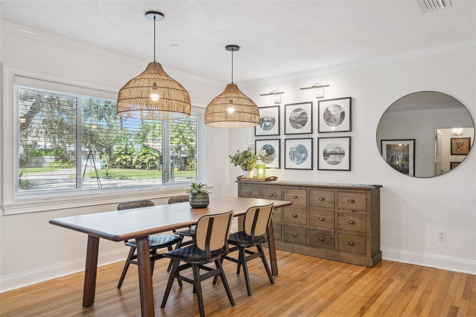 205 S LAWSONA BOULEVARD