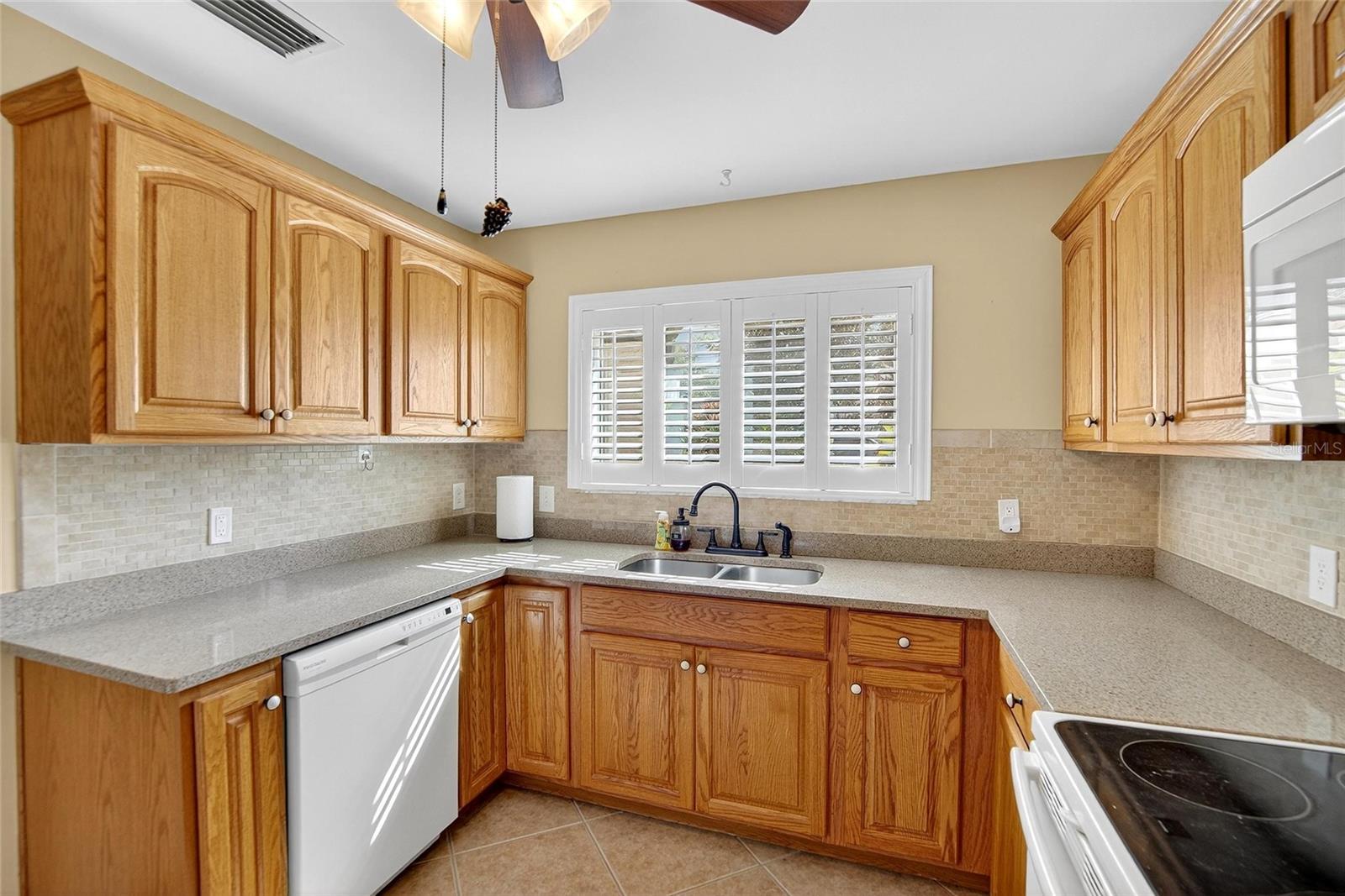 WALDEN LAKE FAIRWAY VILLAS - Residential