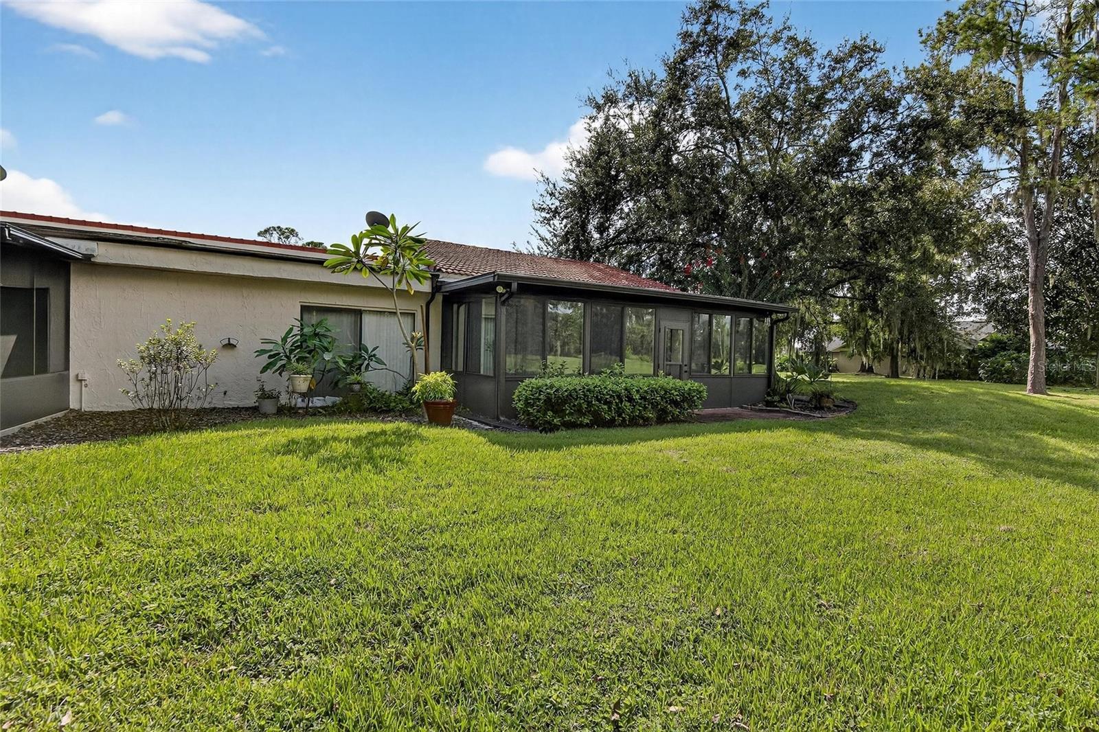 WALDEN LAKE FAIRWAY VILLAS - Residential