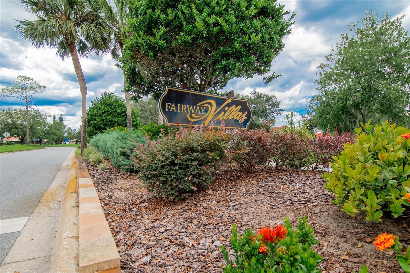 WALDEN LAKE FAIRWAY VILLAS - Residential