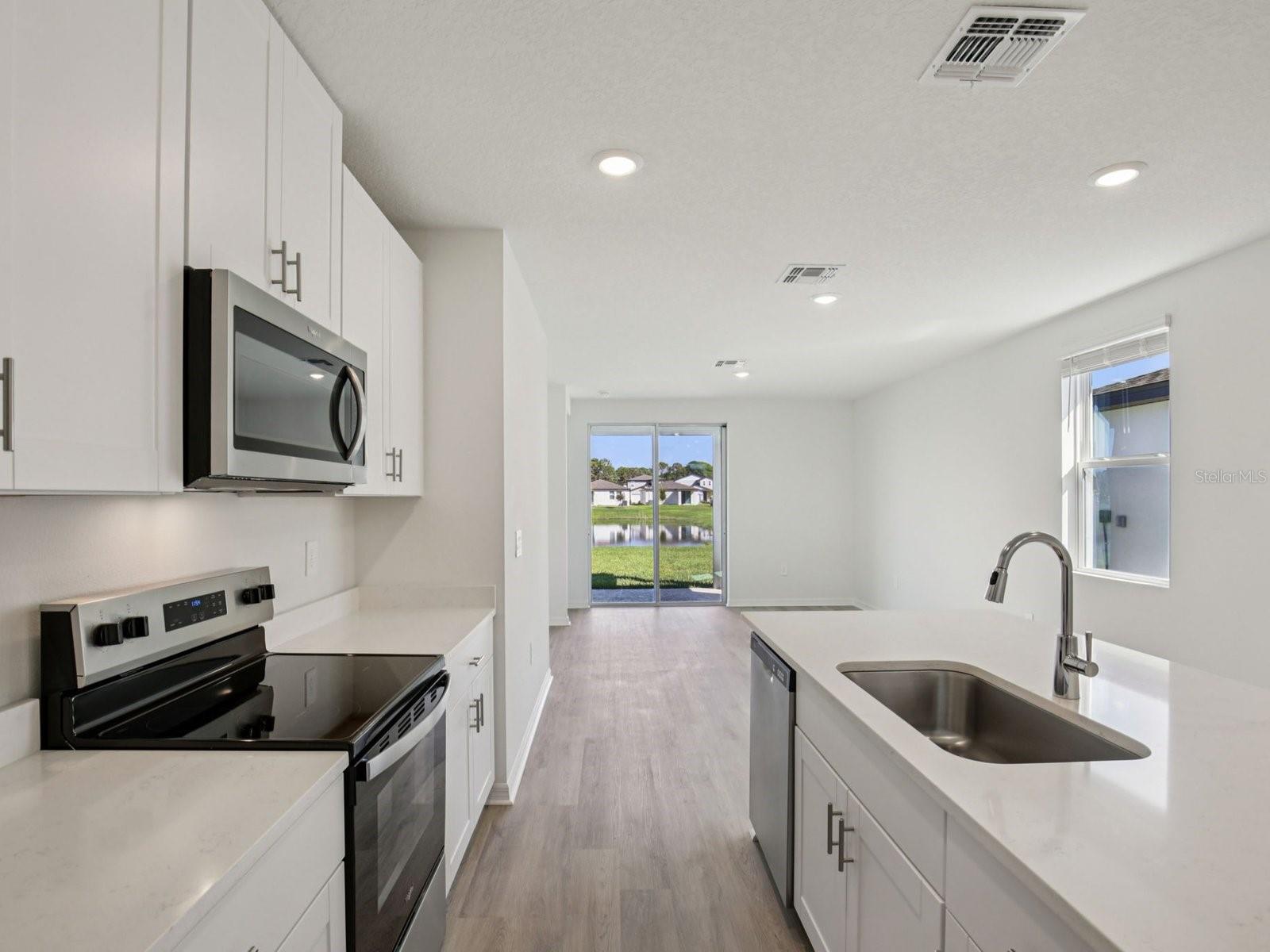 BENTON HILLS - Residential