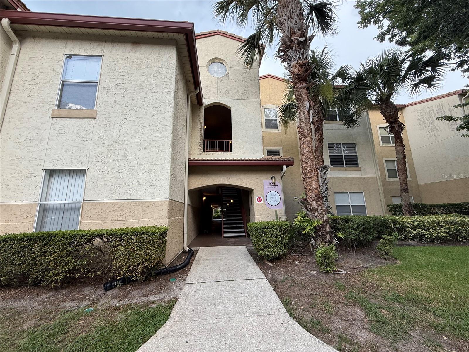 Beautiful and spacious 2-bedroom, 2-bathroom apartment with a den located in the desirable Bona Vista Condominium in Altamonte Springs. The den is perfect for a home office or additional family room. This unit includes all major appliances, plus washer and dryer. Enjoy generous living spaces and a comfortable layout. The gated community offers resort-style amenities such as a large pool, fitness center, playground, car wash station, and more. Prime location close to shopping, dining, and major highways. Don’t miss the opportunity to live in one of the best communities in the area!
Application fee is $75 per adult (non-refundable). All occupants 18+ must apply. Background check, good rental history, and income of at least 3x the rent are required. No prior evictions. Employment and landlord references will be verified. Renter’s insurance is mandatory. Applicants must be approved by the HOA.