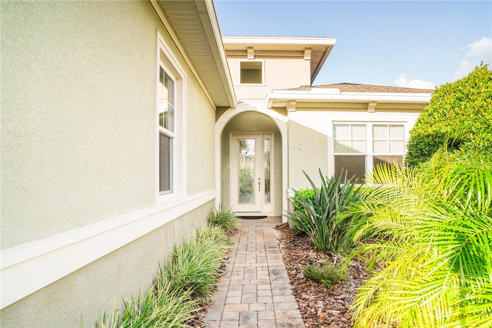 1401 PALISADES LANE