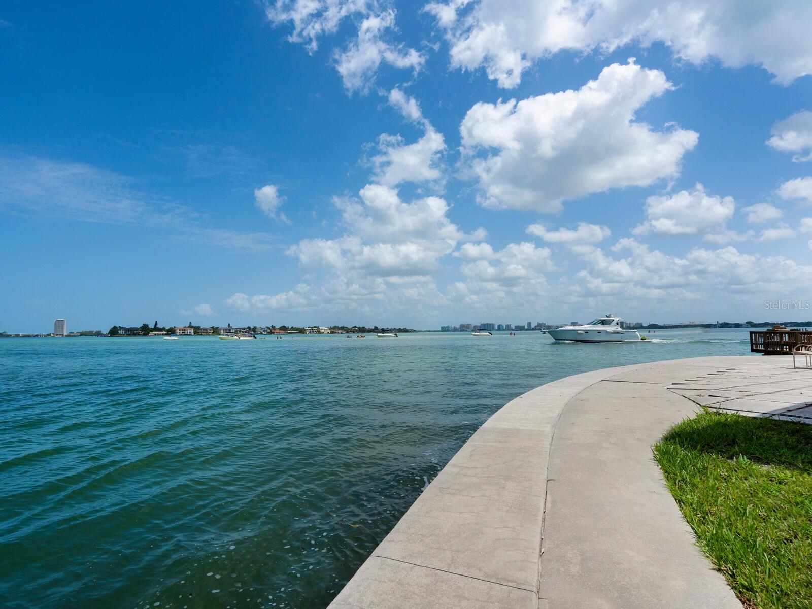 SIESTA REV OF - Residential