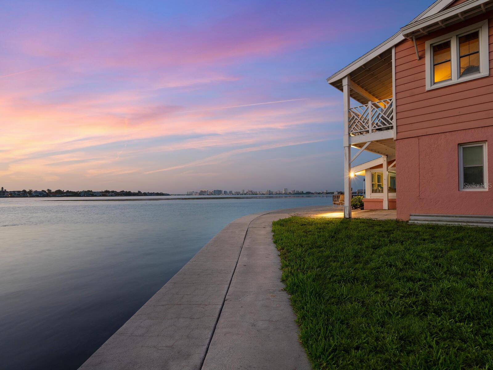 SIESTA REV OF - Residential