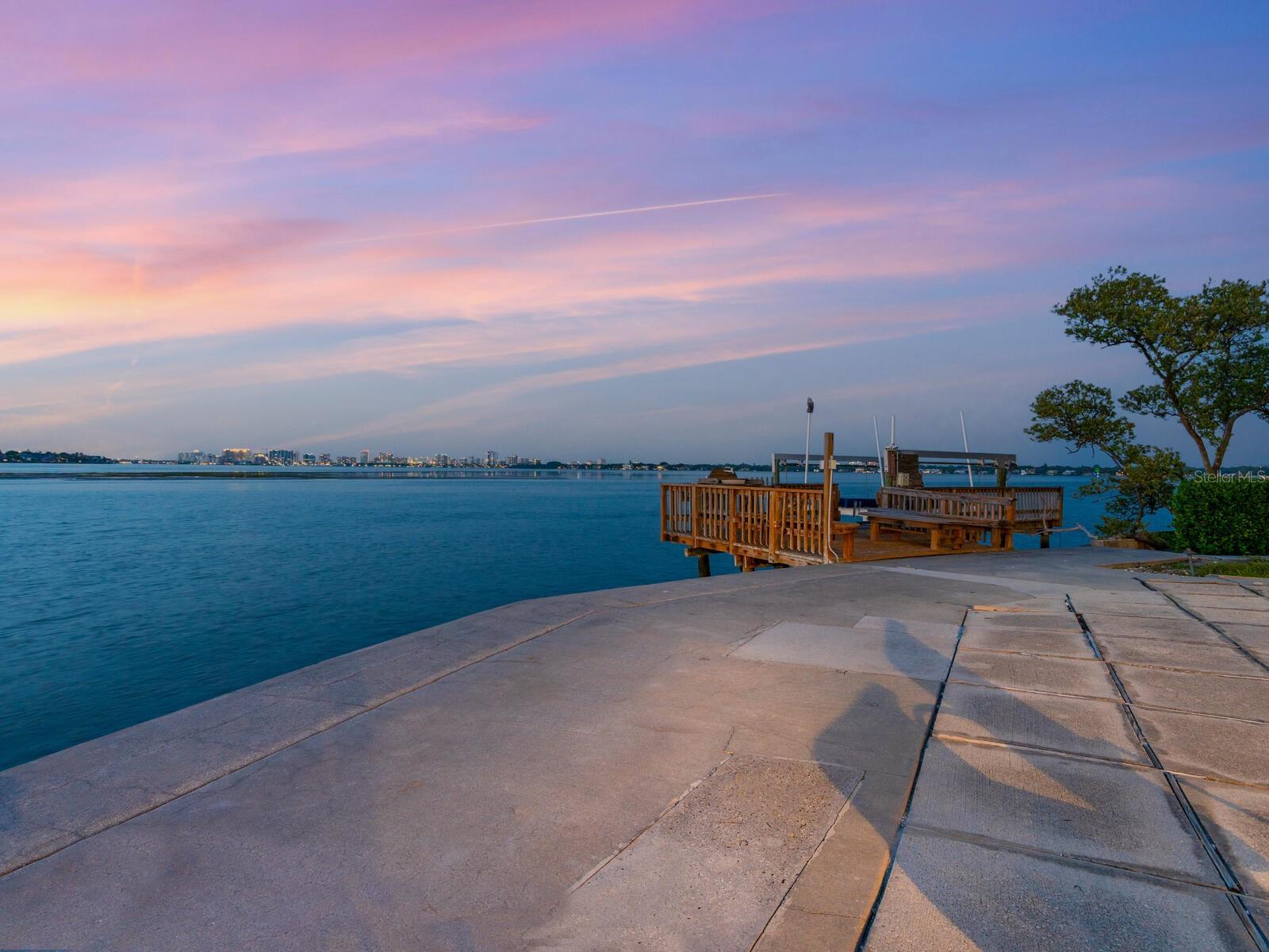 SIESTA REV OF - Residential