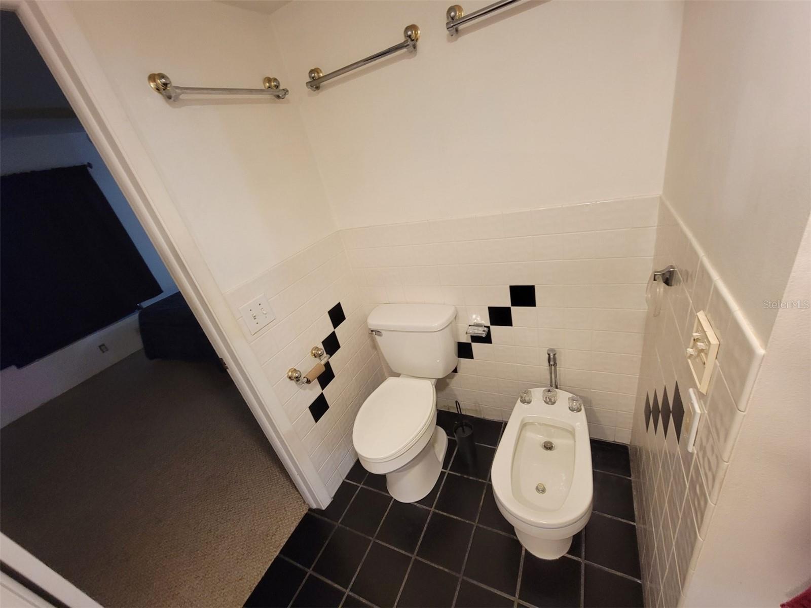 PARADISE LAKES RESORT CONDO - Residential