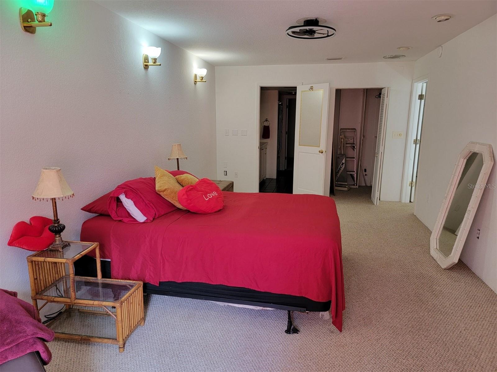 PARADISE LAKES RESORT CONDO - Residential