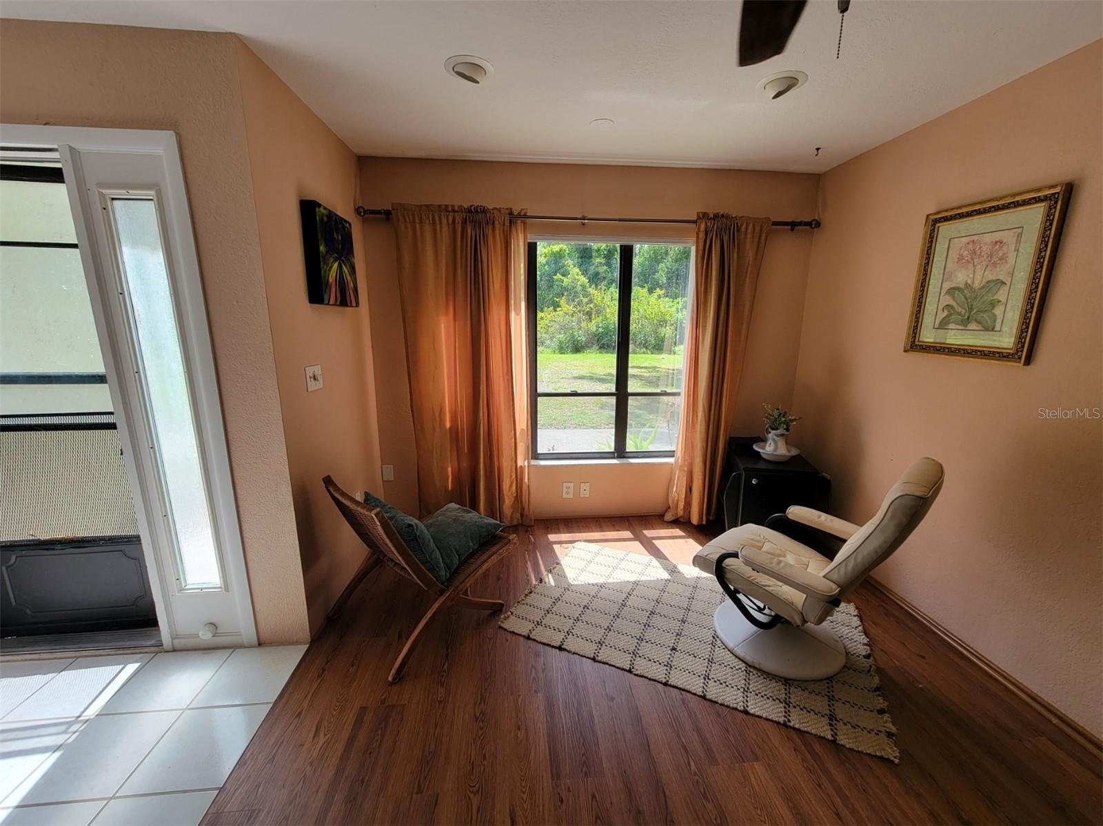 PARADISE LAKES RESORT CONDO - Residential