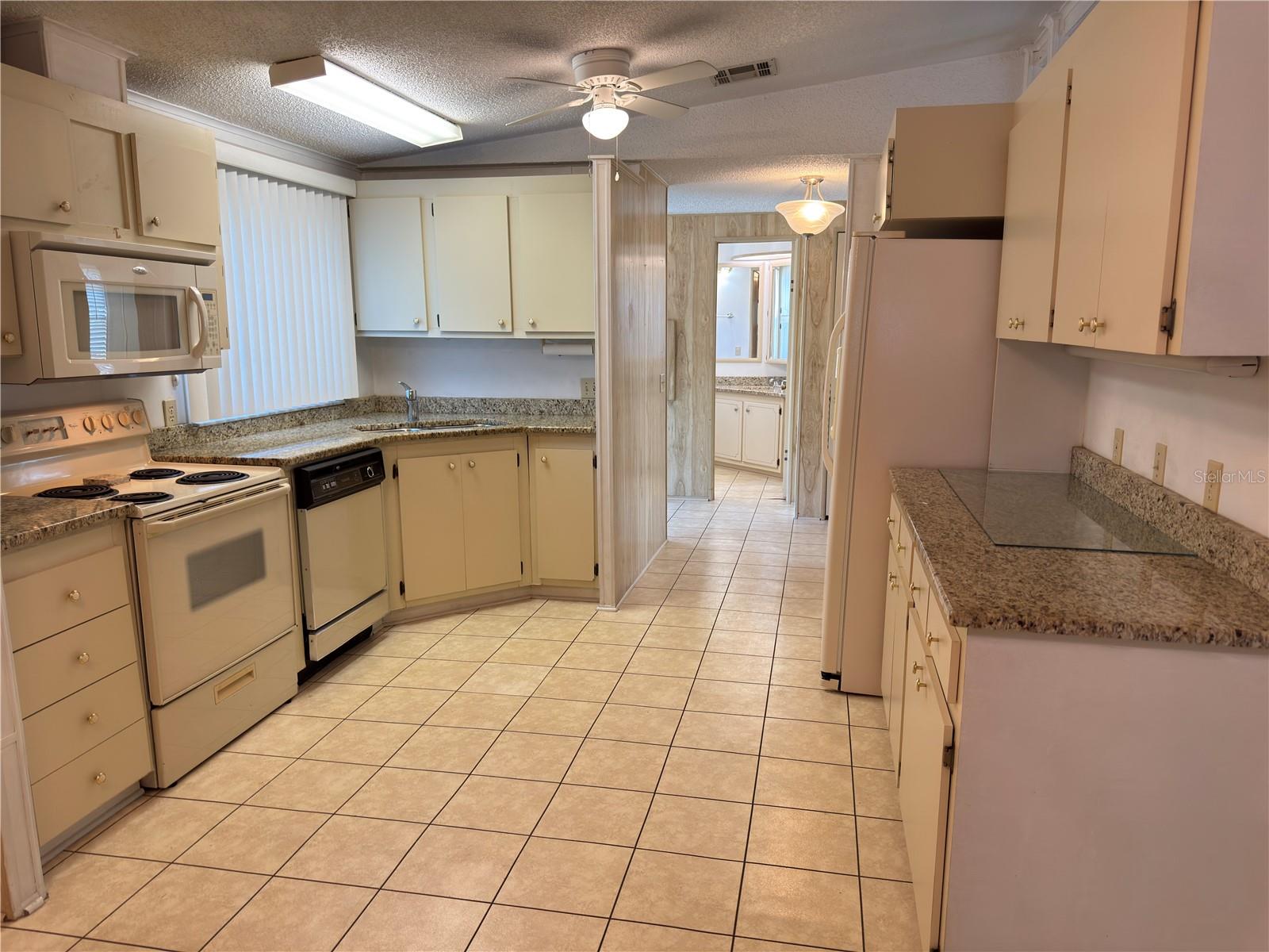 PLANTATION AT LEESBURG - Residential