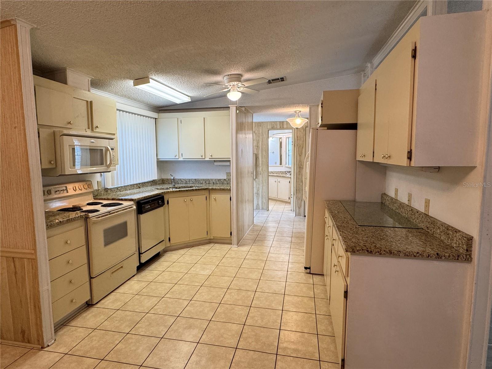 PLANTATION AT LEESBURG - Residential