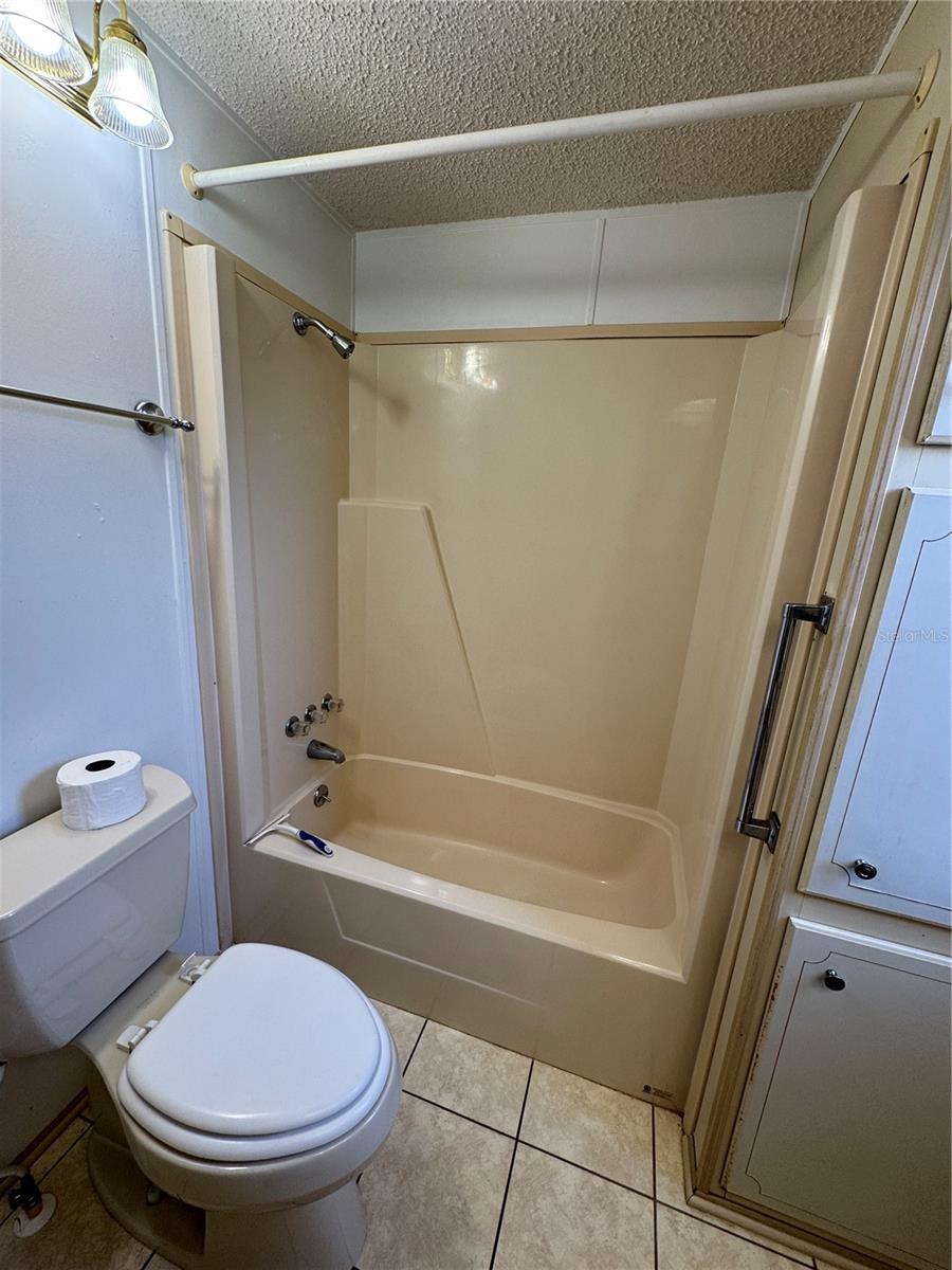 PLANTATION AT LEESBURG - Residential