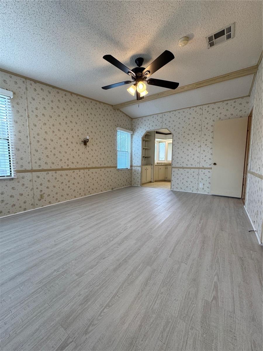 PLANTATION AT LEESBURG - Residential