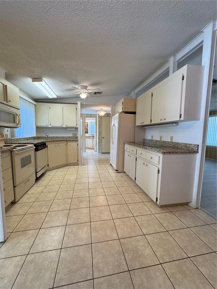 PLANTATION AT LEESBURG - Residential