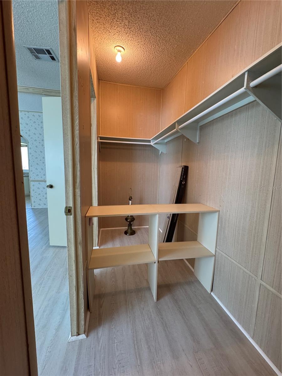 PLANTATION AT LEESBURG - Residential