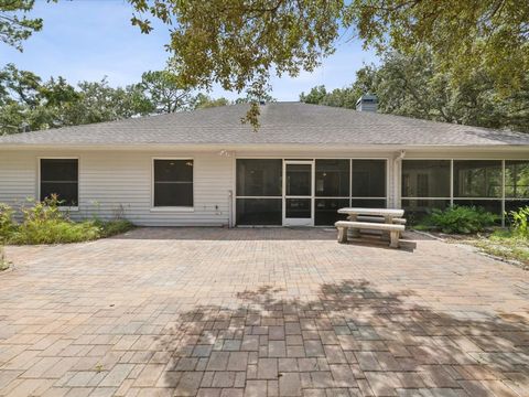 A home in BROOKSVILLE