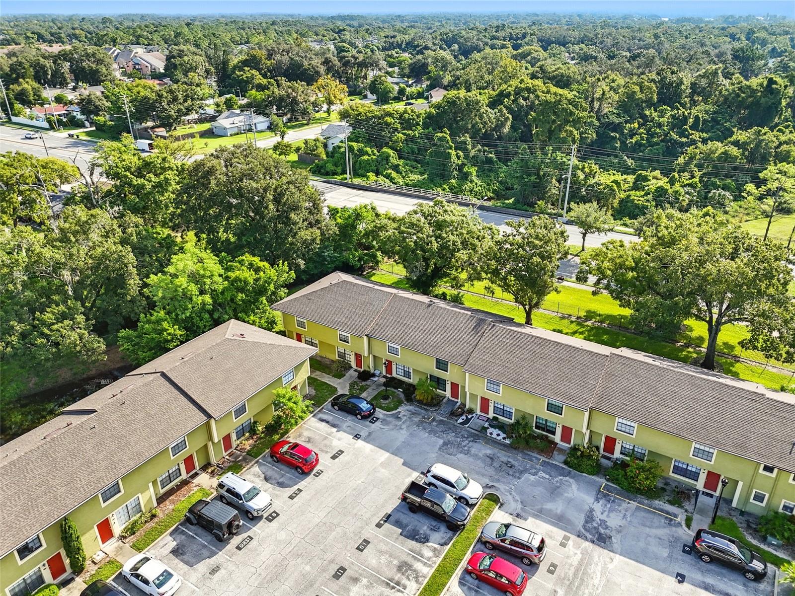 HIDDEN OAKS CONDO PH 01 - Residential