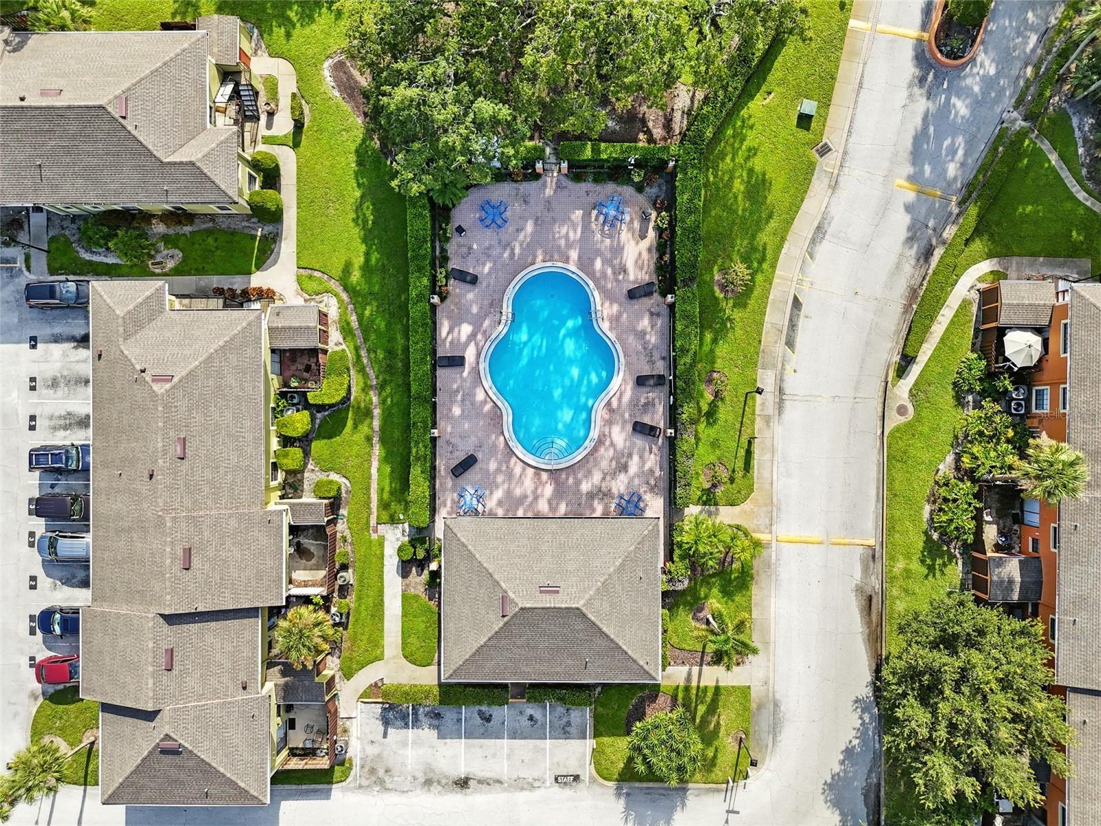 HIDDEN OAKS CONDO PH 01 - Residential