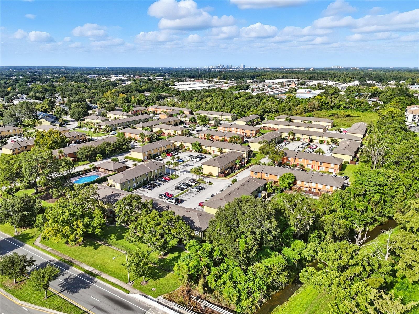 HIDDEN OAKS CONDO PH 01 - Residential