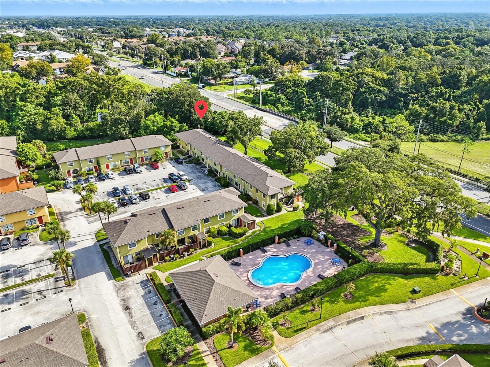 HIDDEN OAKS CONDO PH 01 - Residential