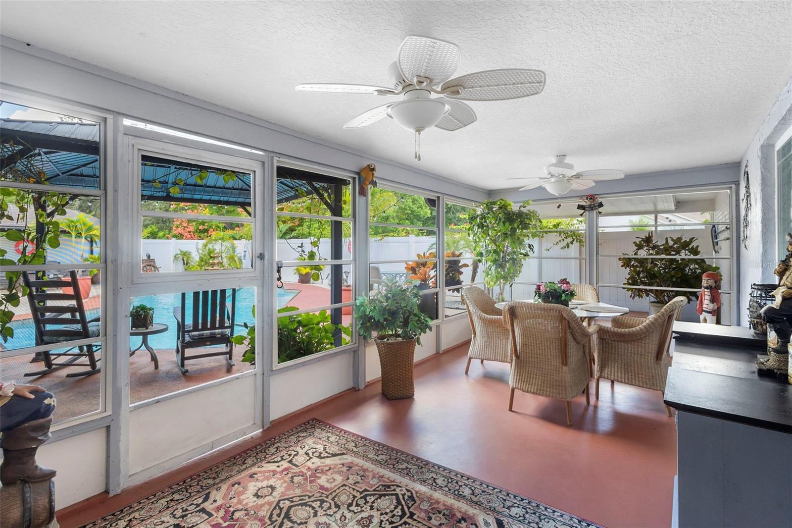 216 LAKEWOOD DRIVE