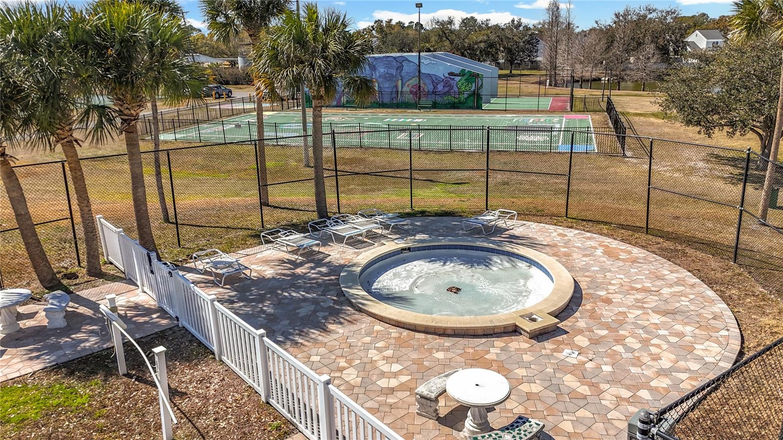 SPRINGWOOD VILLAGE - Residential