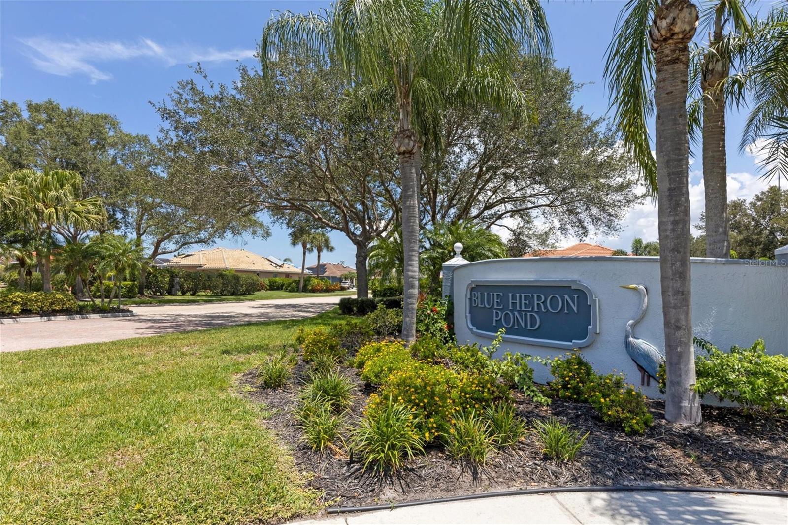 BLUE HERON POND - Residential