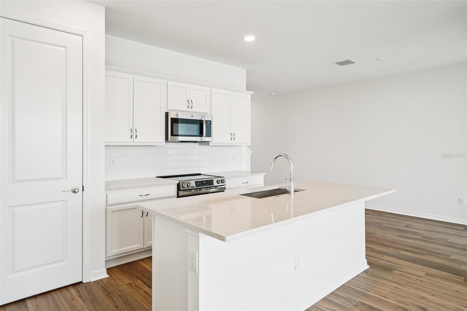 11122 TIDEPOOL COURT